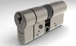 fit anti snap locks in leeds and bradford